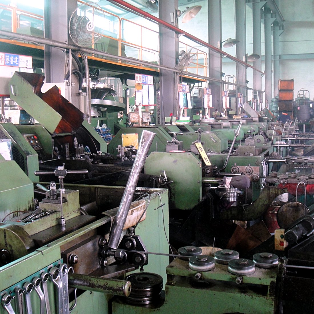 Cold forging line — presses in sequence on the shop floor